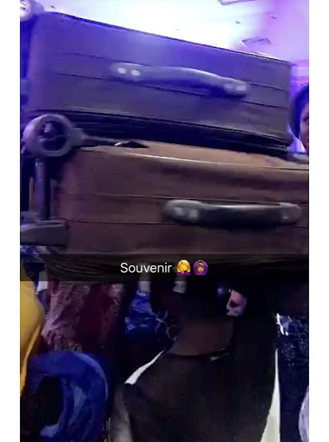 Photos: Nigerian couple gives out camp gas, suitcases as souvenirs at their wedding