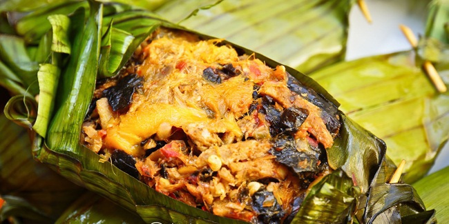 Mami Koki Aneka Resep Makanan dan Minuman Khas Dari