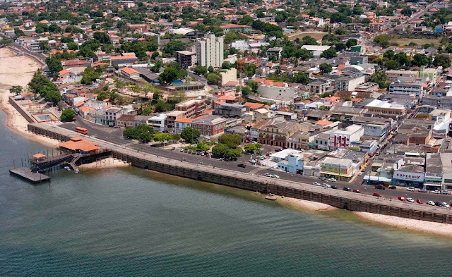 imagem aérea do centro de Santarém – Pará