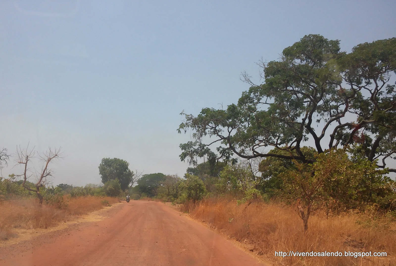 VIVENDO SALENDO Koundara, è la prima Città che ho incontrato in Guinea