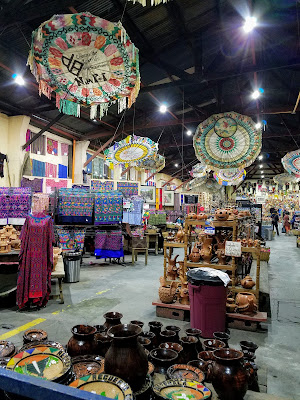 traditional Guatemalan handicrafts and textiles