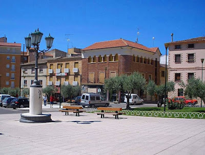 LA RECONQUISTA DE EJEA RECONCILIÓ A ALFONSO I Y URRACA (SIGLO XII. EJEA DE LOS CABALLEROS) LA RECONQUISTA DE EJEA RECONCILIÓ A ALFONSO I Y URRACA (SIGLO XII. EJEA DE LOS CABALLEROS)