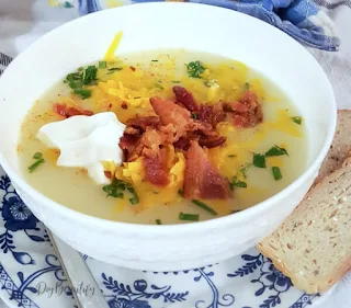 creamy potato soup with toppings