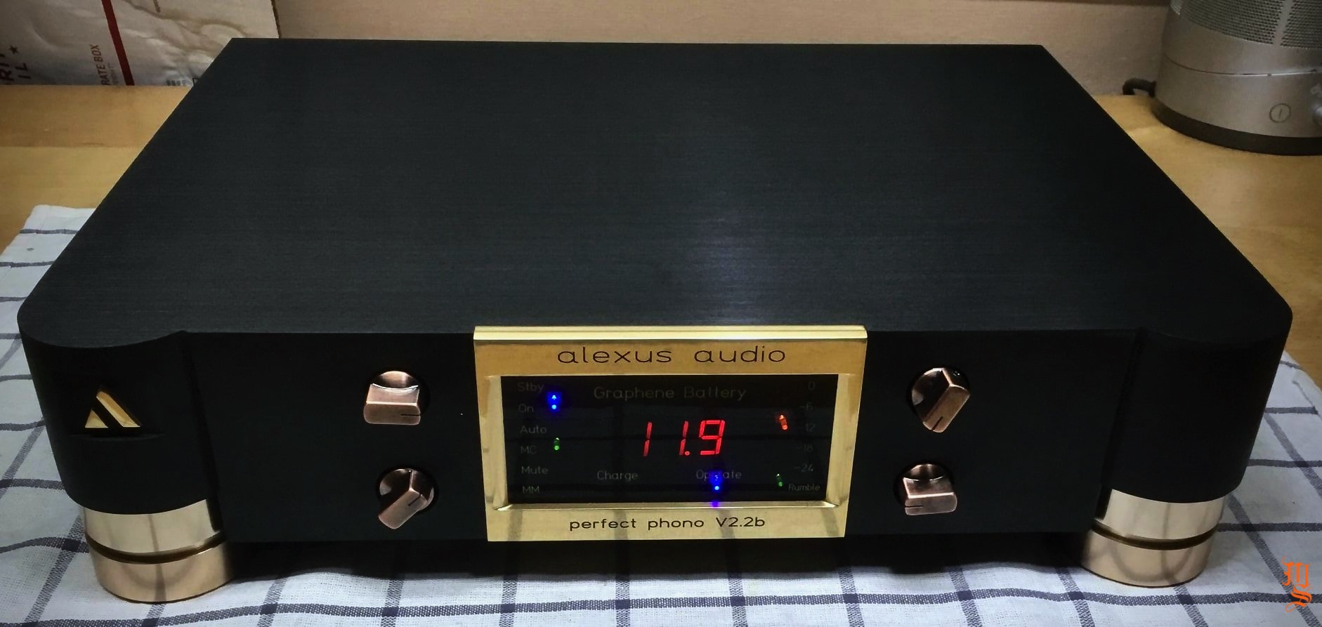 NEW ALEXUS AUDIO GRAPHENE BATTERY PHONO STAGE M & S Ultimate High