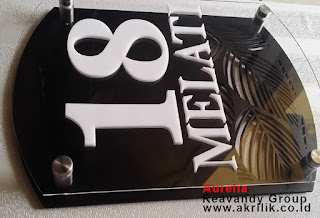 papan akrilik nomor rumah cantik - ukiran ~ ACRYLIC dan ...