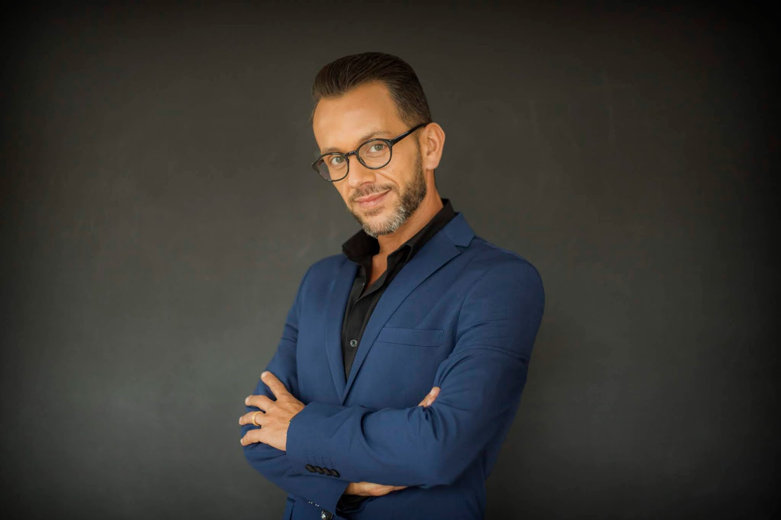 LUIS ALVES LUIS ALVES COACH MENTOR PALESTRANTE AUTOR