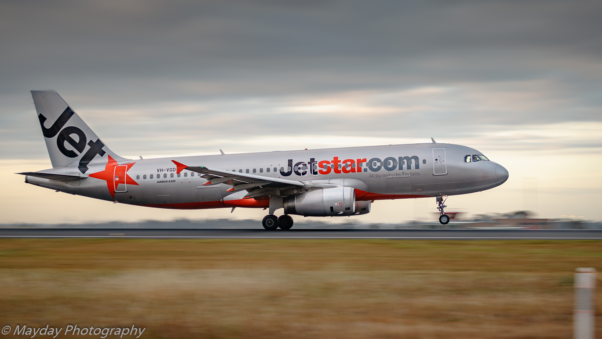 Air101 Jetstar launched direct flights between Melbourne and Hamilton Island Air101 Jetstar launched direct flights between Melbourne and Hamilton Island