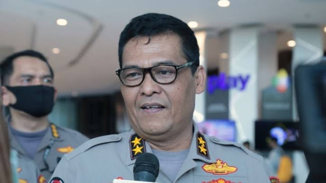 Polri Sebut Jemaah Islamiyah Incar Lulusan Terbaik Pesantren untuk Dilatih Jadi Ter0r*s Polri Sebut Jemaah Islamiyah Incar Lulusan Terbaik Pesantren untuk Dilatih Jadi Ter0r*s