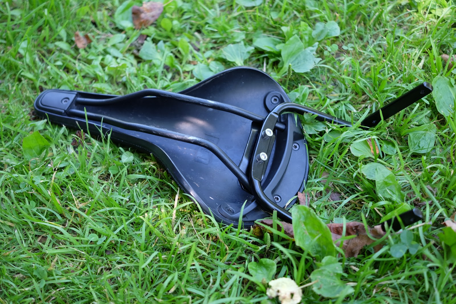 Get in woods!: ÐÐ±Ð·Ð¾Ñ ÑÑабилизаÑоÑа подÑеделÑной ÑÑмки WOHO Saddle Bag Stabilizer