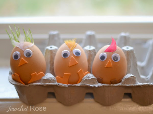 Turkey planter craft for kids- they will LOVE watching the feathers grow!