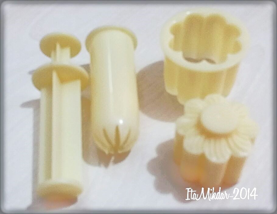 Dapur Griya Khayangan Kue  Kering Semprit  Bunga  Dahlia 