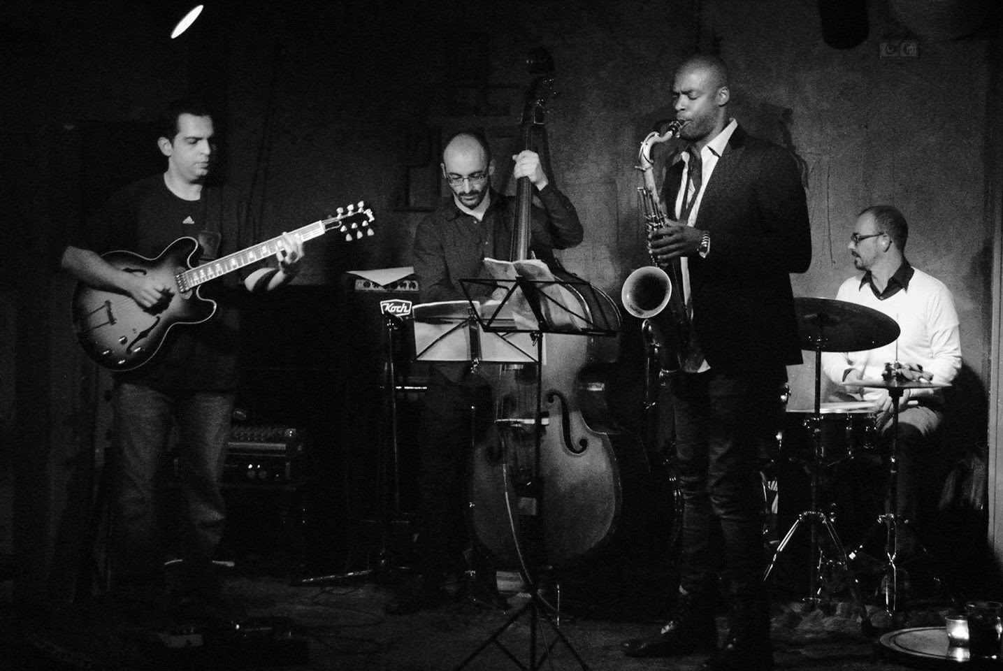 El Plaza Jazz Club Jueves 28 Casual Jazz Quartet a las 2200 h.