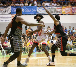 Santeros recuperan ventaja de serie final baloncesto Puerto Rico