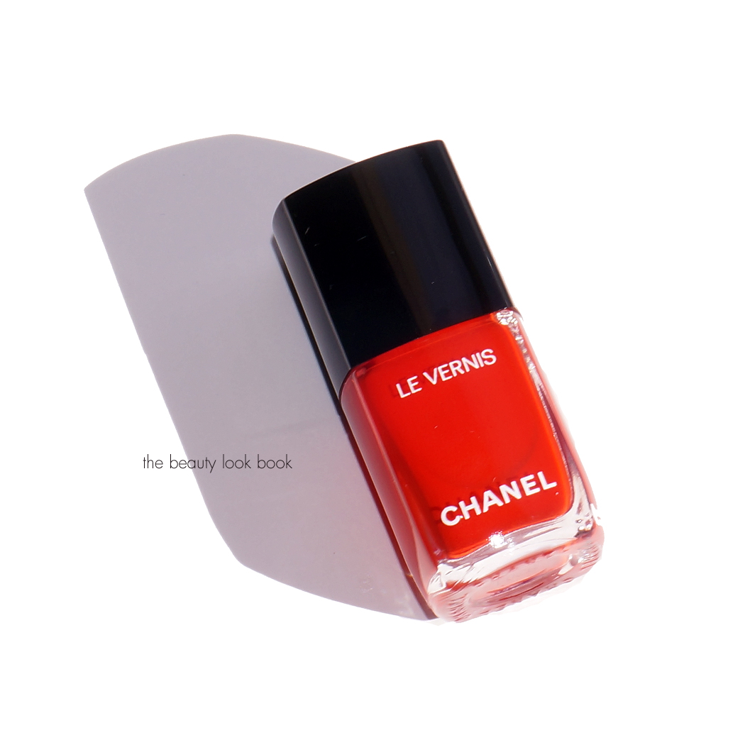 Chanel Le Vernis Longwear Nail Color and Le Gel Coat Longwear Top