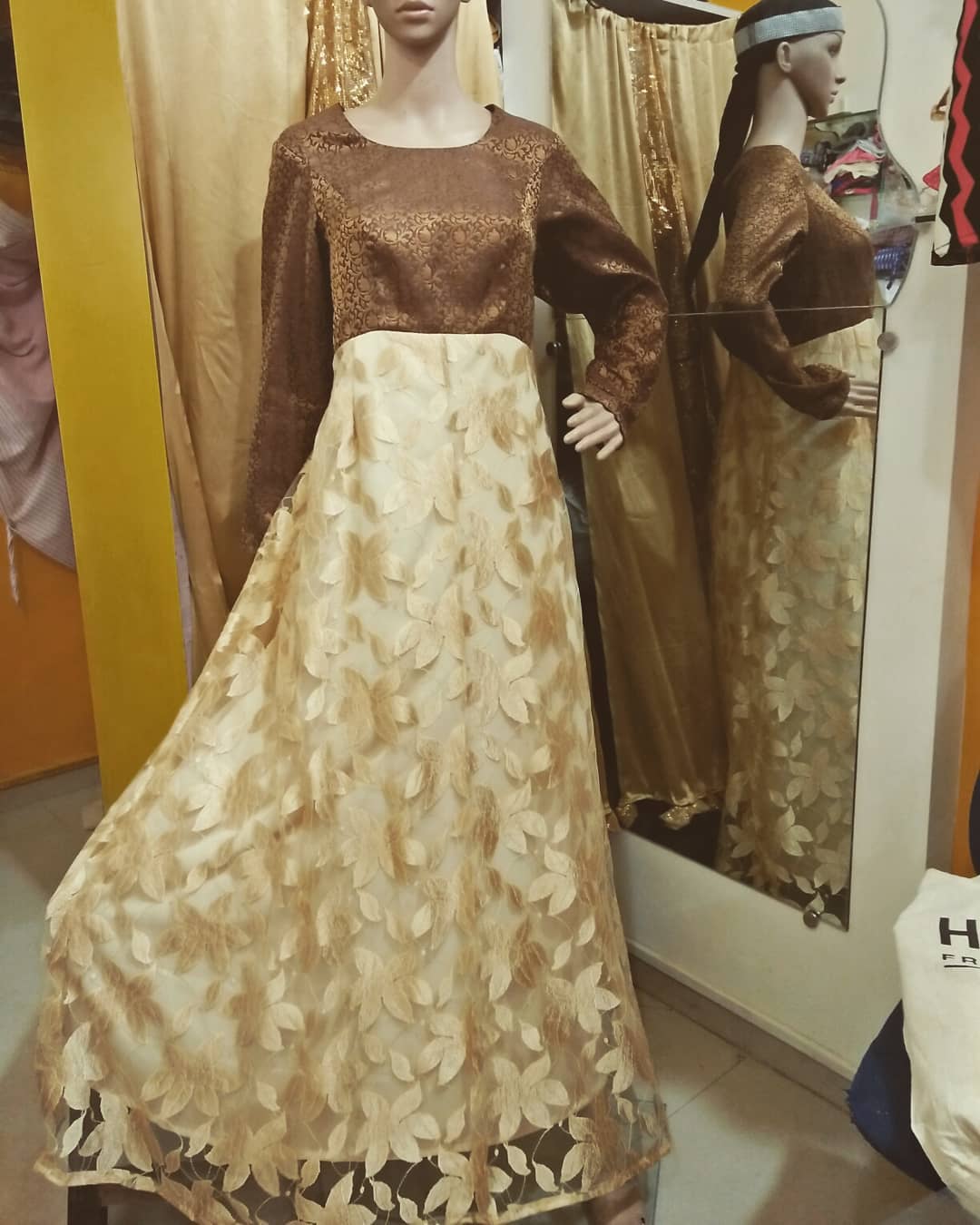 Indo Western Stitched Designer Saree Convert Into Gown at best price in  Chennai