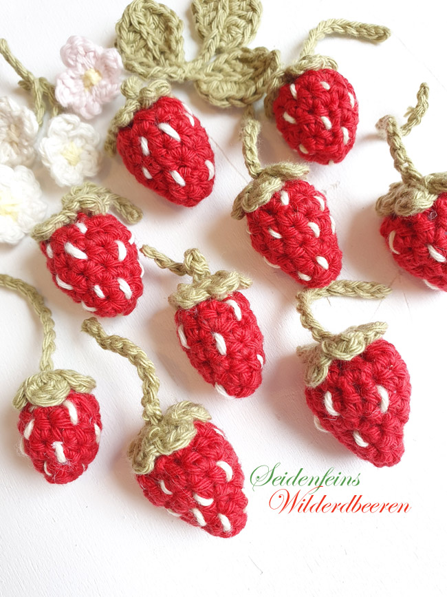 Zuckersüße kleine Häkel - Erdbeeren ! * sweet and tiny crochet strawberries