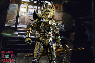 SH Figuarts Shinkocchou Seihou Garo (Saejima Raiga) 11