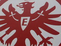 Eintracht Frankfurt Logo.png Plik:eintracht frankfurt logo.svg –
wikipedia, wolna encyklopedia