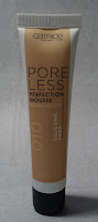 Review Catrice Poreless Perfection Mouse Foundation