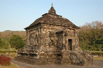 Kekayaan Nusantara: Peninggalan Dinasti Sanjaya