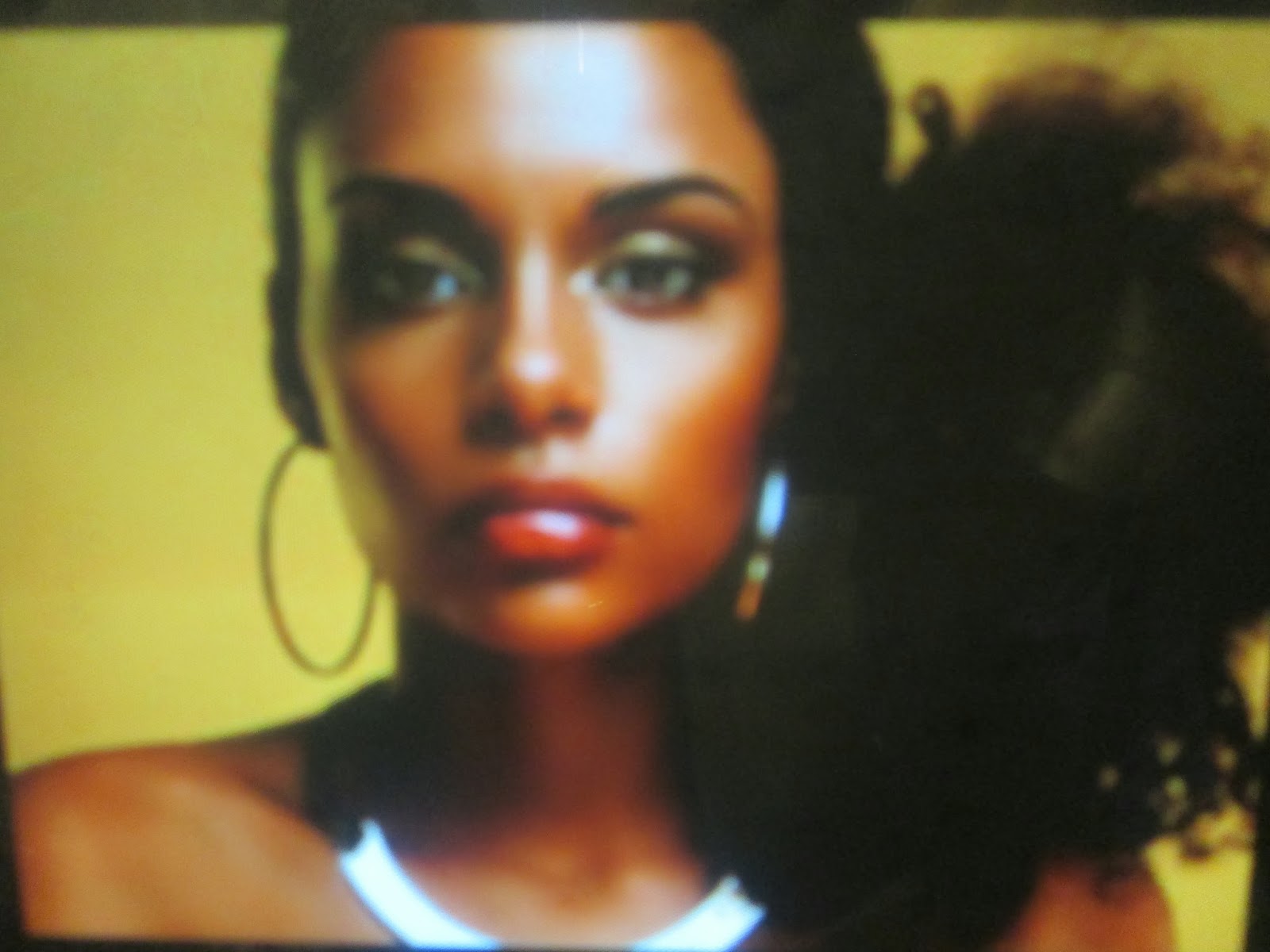 African American Latino World Latin American Etiquette (with the Ladies)