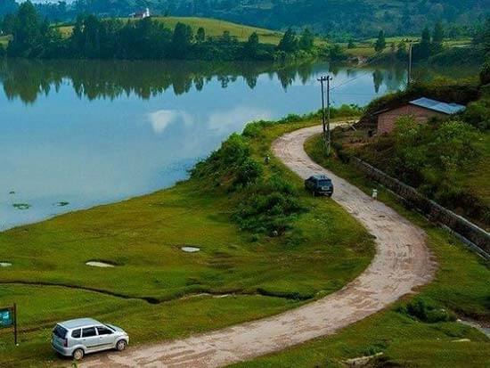Danau Sidihoni - Savana Hijau di Atas Oase Pulau Kaldera - Traveling Medan