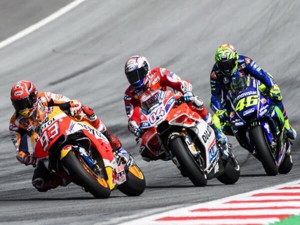 Masih Bersaing Di MotoGP, Marquez Tak Akan Bisa Jadi Teman Rossi Dan Dovizioso