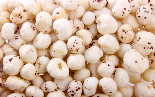 क्या मखाने खाना प्रेगनेंसी में सुरक्षित है