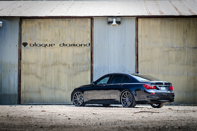 2015 BMW 750i fitted with 22 inch BD9’s in Graphite - Blaque Diamond Wheels