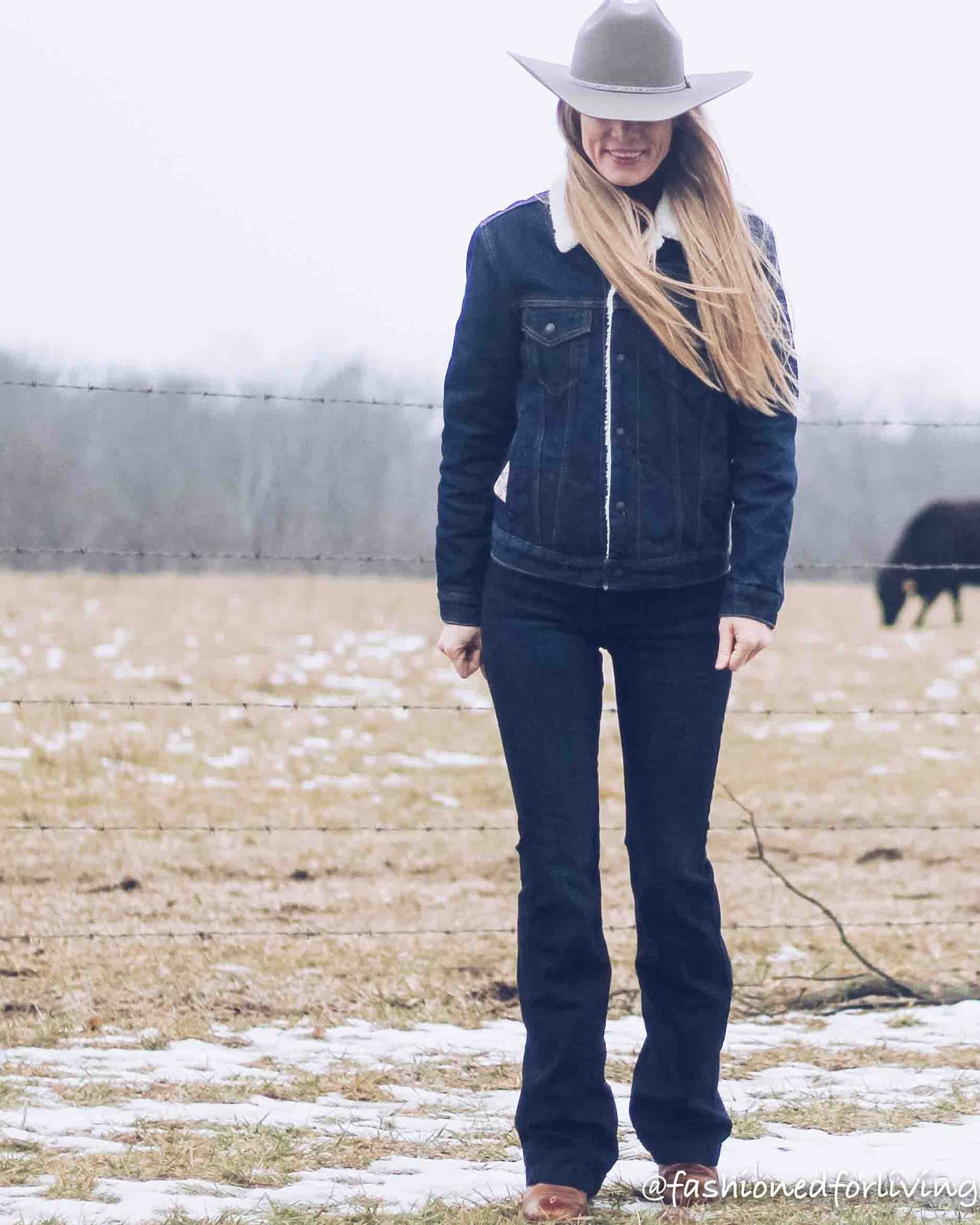 Fashioned For Living: womens cowboy hat outfit with trouser jeans and ariat  cowboy boots