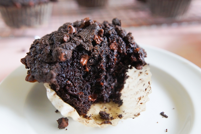 chocolate streusel muffins