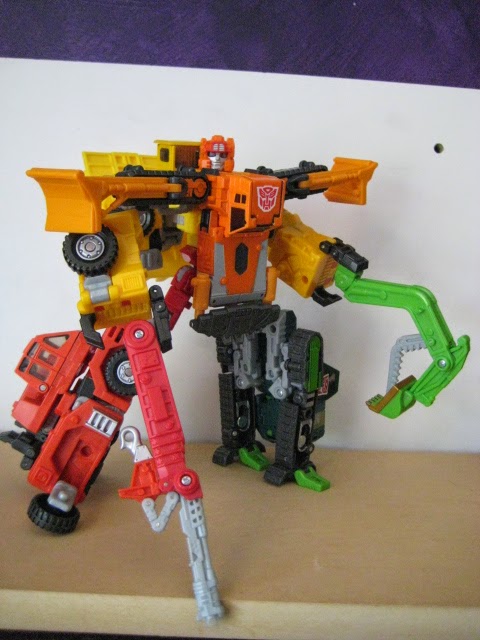 ChCse's blog: Toy Review: Transformers Robots in Disguise (RiD) Landfill