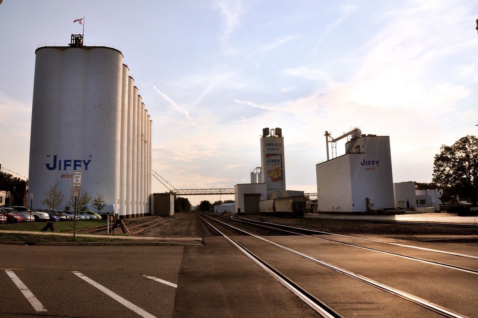 The Meaning of Mataphrium Photography Elements Converging Lines