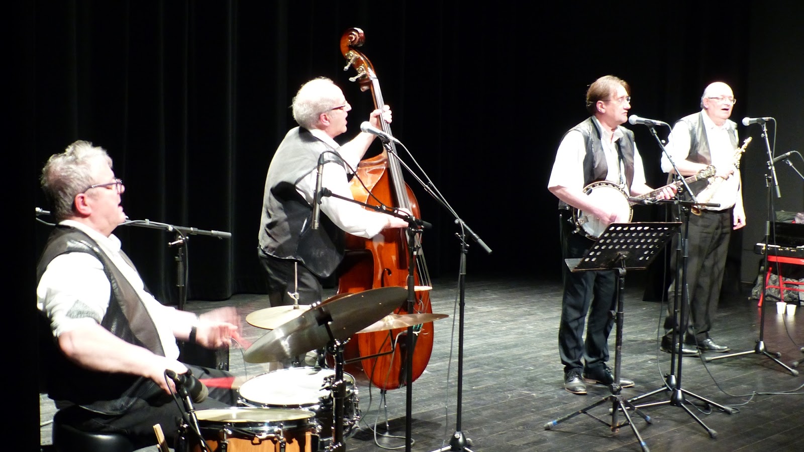 Autour De Minuit Les Plus Belles Voix Du Jazz Les amis de l'orgue de Courtenay: Après le concert de jazz....