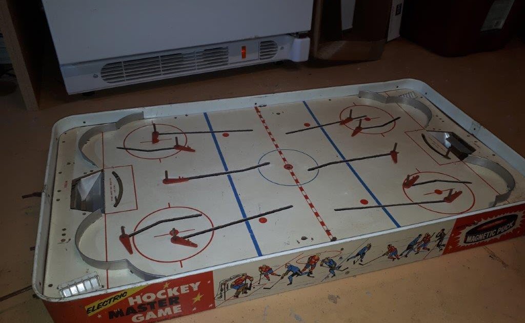 The Valley Woodworker Table top rod hockey game