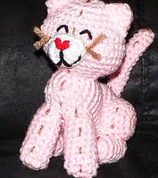 http://www.ravelry.com/patterns/library/free-pattern--custard-the-kitty-a-crochet-pattern