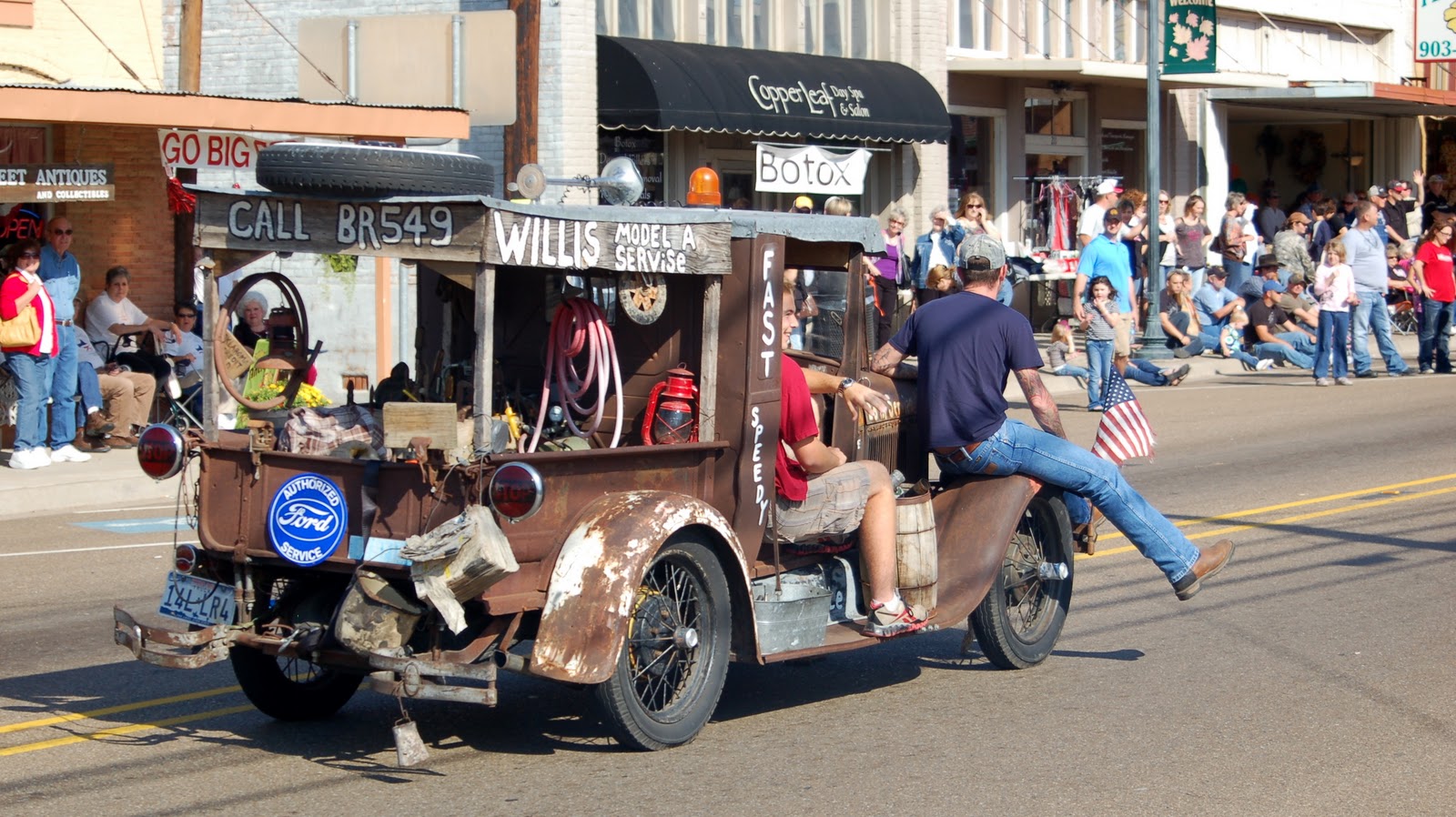 Jim's Blog & Photo Journal Antique Car Parade One of the "Funnest