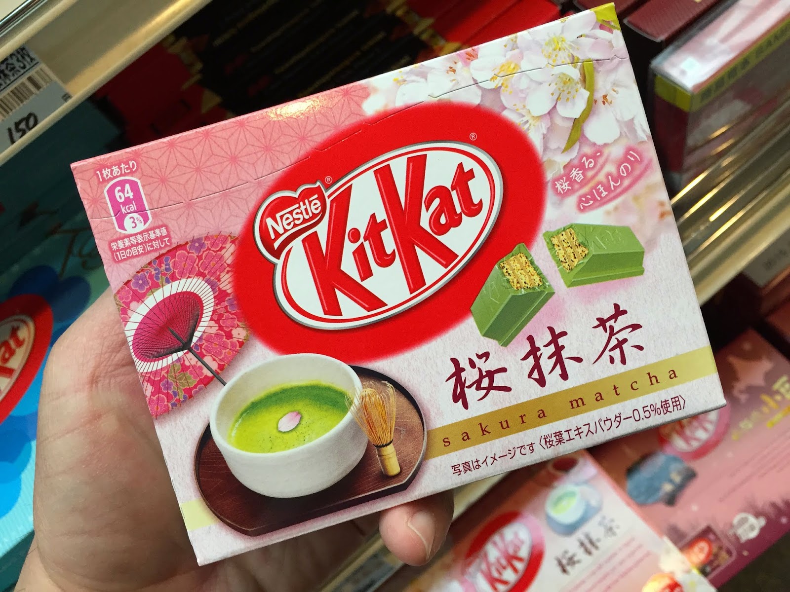 Quest For Japanese Kit Kats in Tokyo (Kit Kat Chocolatory in Ikebukuro