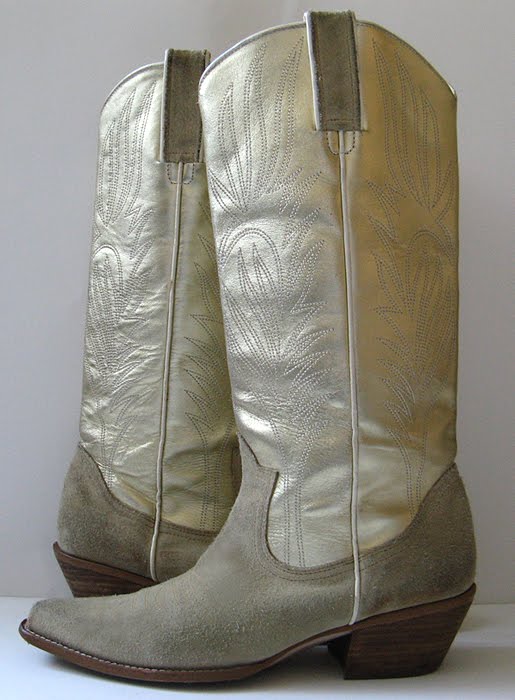 GOLD LEATHER COWBOY BOOTS SIZE 7.5