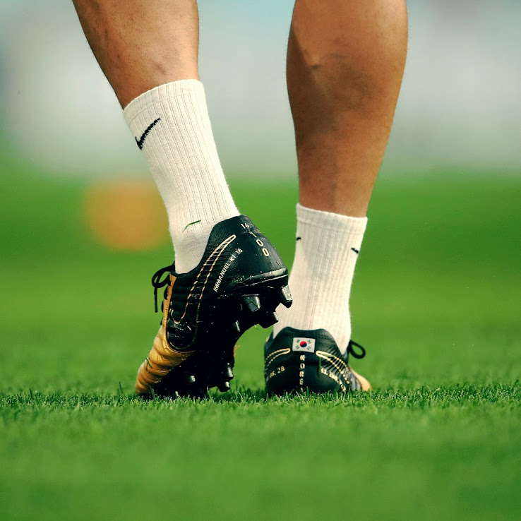 Special Edition Nike Tiempo Legend Ki Sungyueng 100 Caps Boots