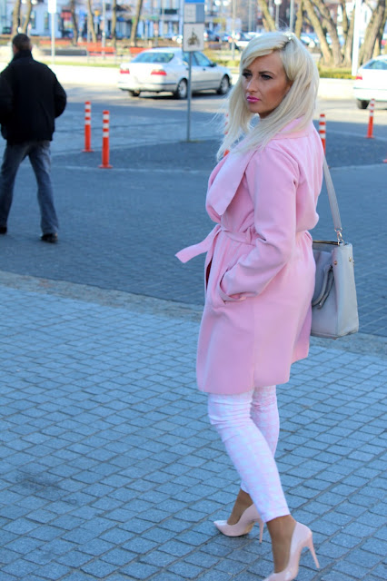 roz.jpg