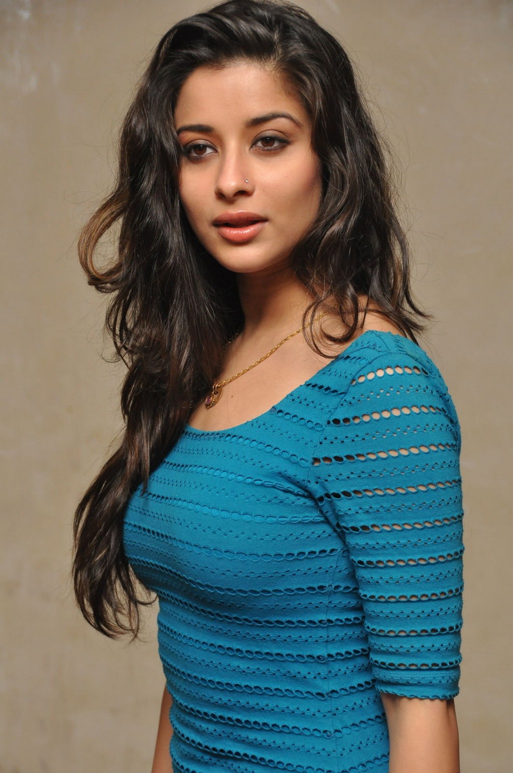 Telugu Actress Madhurima Hot Photos At Fashion Run Show -7078