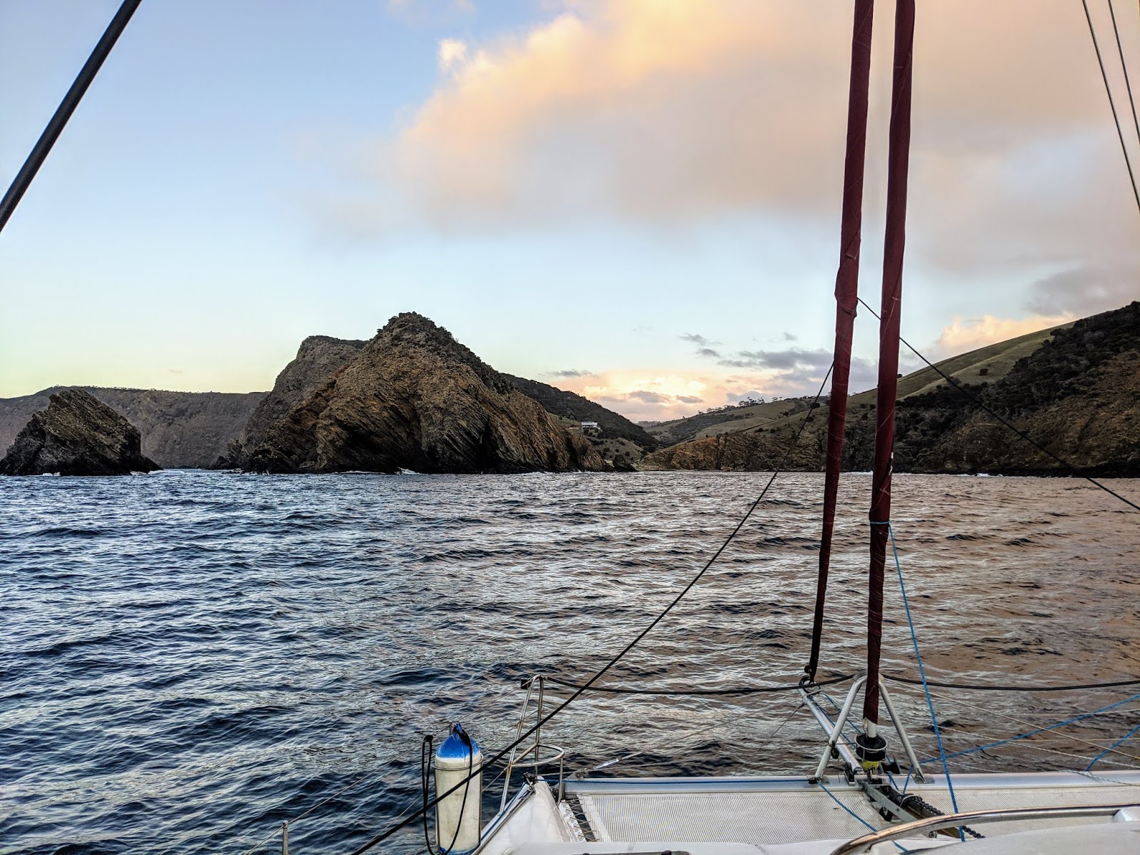 KI Circumnavigation Boxing Bay to Snug Cove