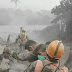 Entra en erupcion el Volcán de Fuego de Guatemala, matando al menos a 26 personas.