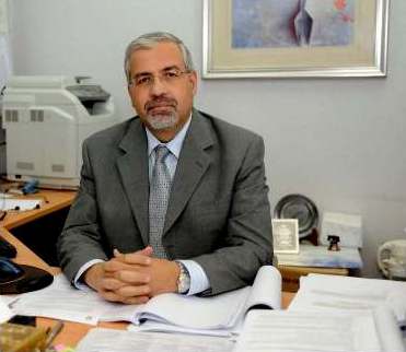 UAE University Watch: Dr. Essam Abdel Hafiz, Racist Director for ...