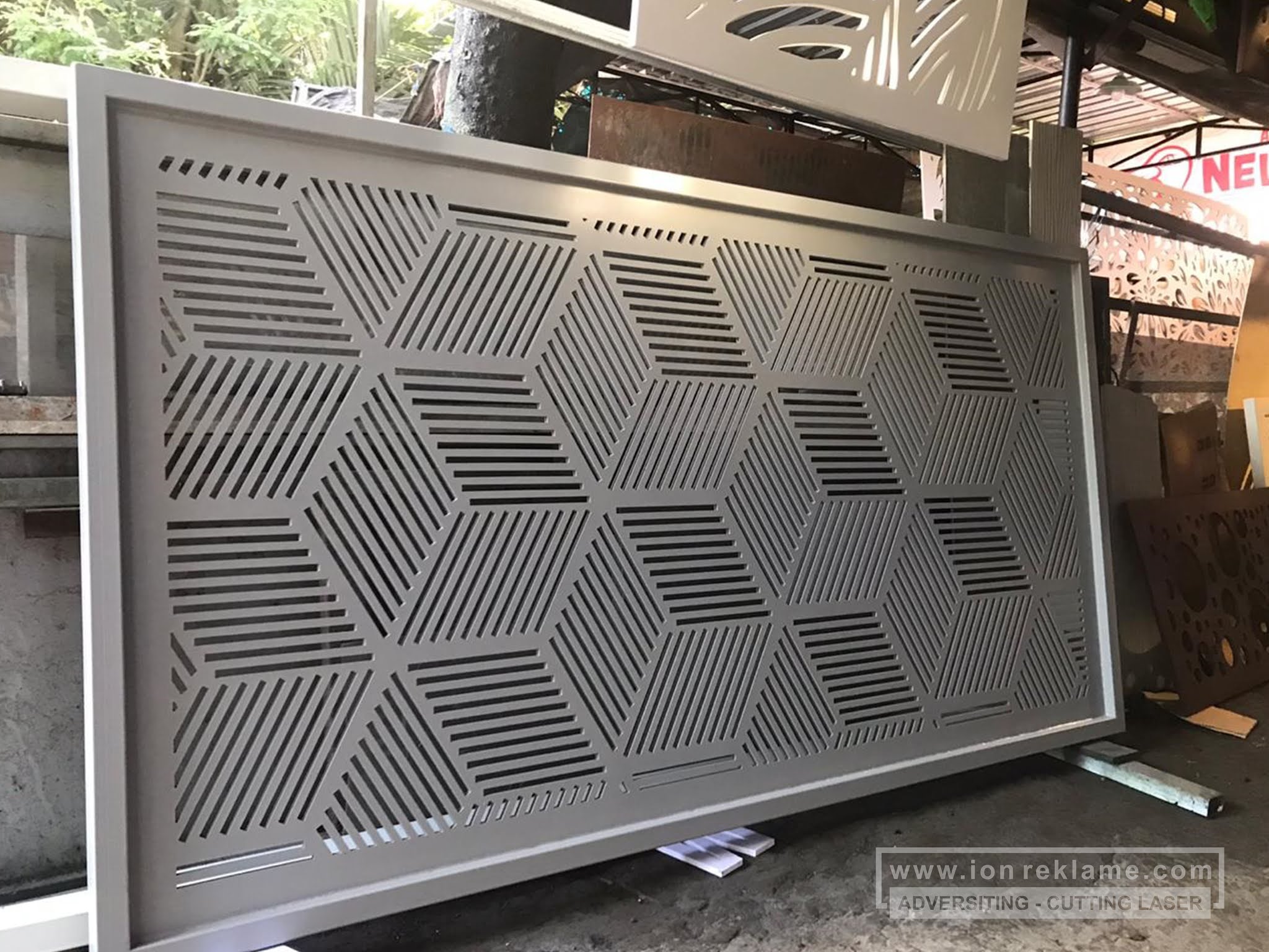 Harga Pagar Cutting Laser di Malang - ION REKLAME MALANG