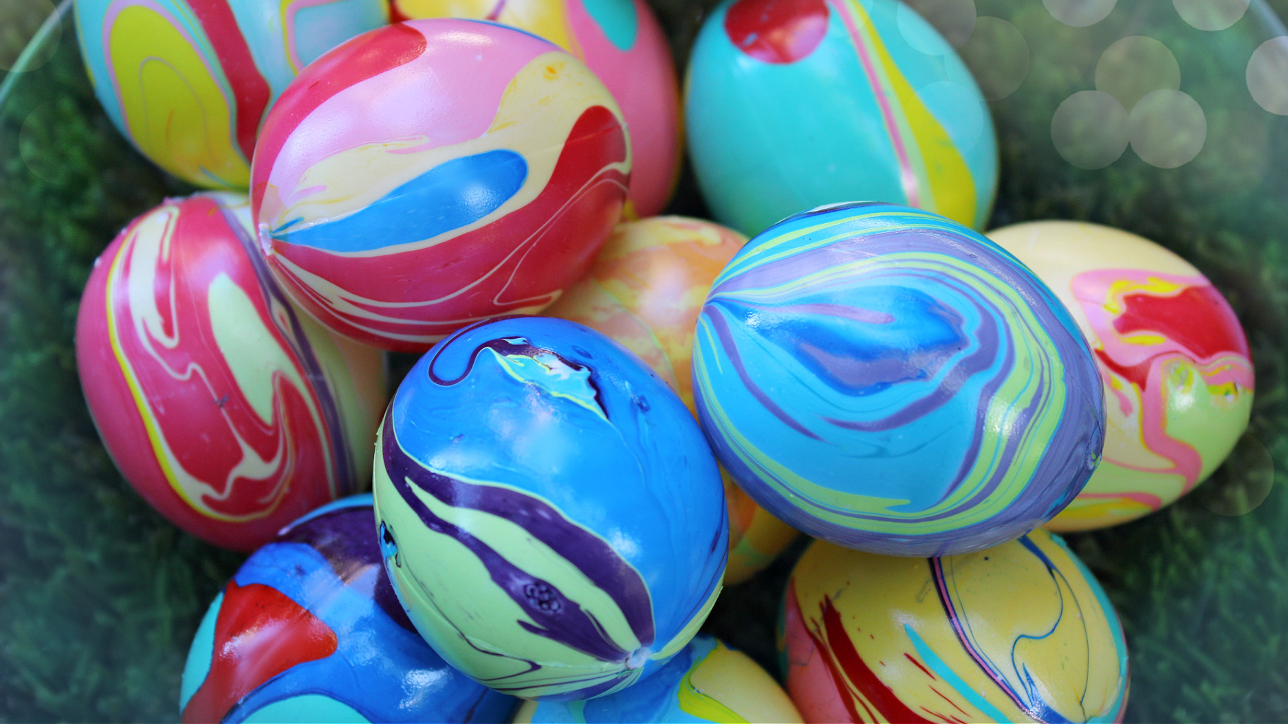 Mark Montano Perfectly Marbled Eggs DIY