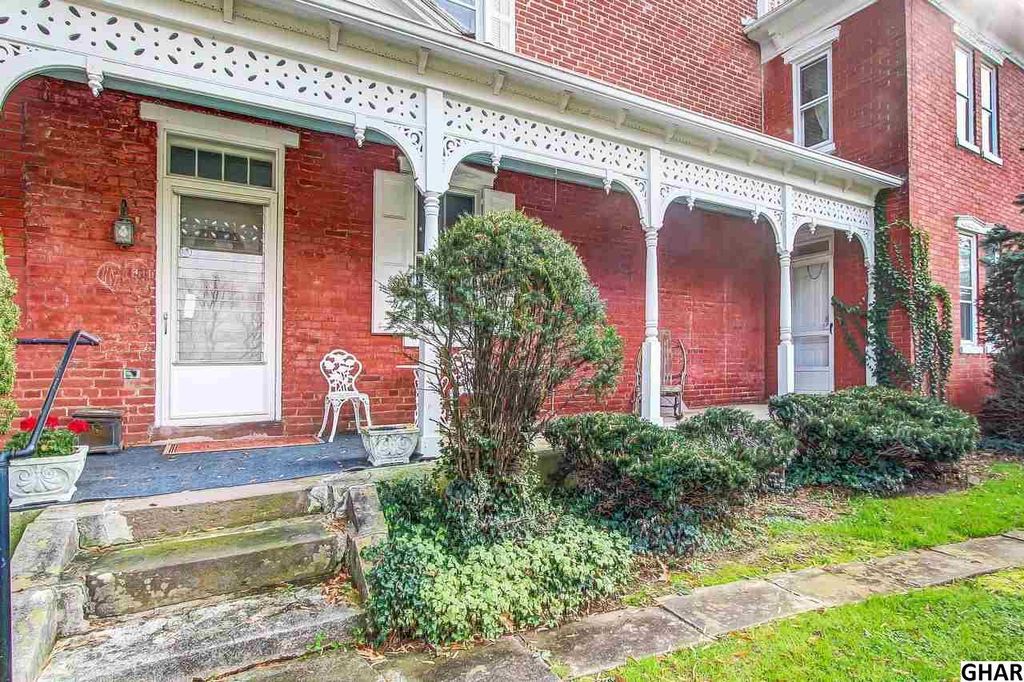 Sweet House Dreams 1840 Brick Colonial in Dover, Pennsylvania