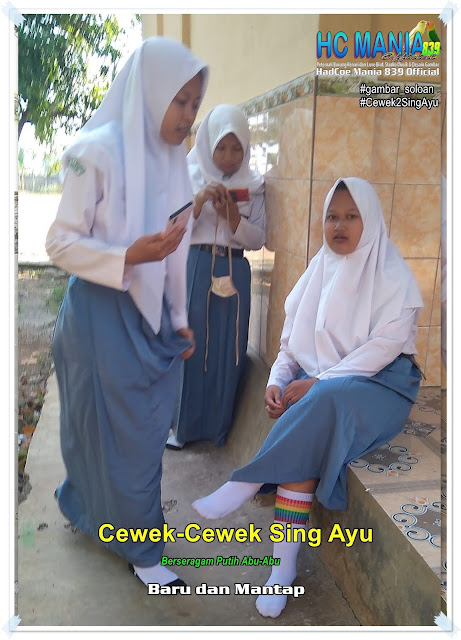 Gambar Siswa-siswi SMA Negeri 1 Ngrambe Cover Putih Abu-abu - 11 RG