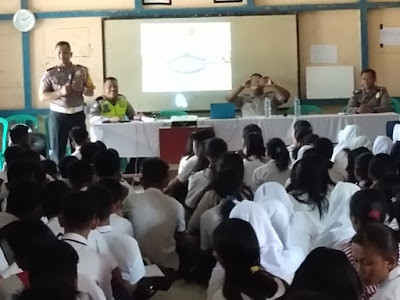 Kampanye Tertib Berlalu Lintas dan Jauhi Narkoba di SMK N 1 Nanga Pinoh